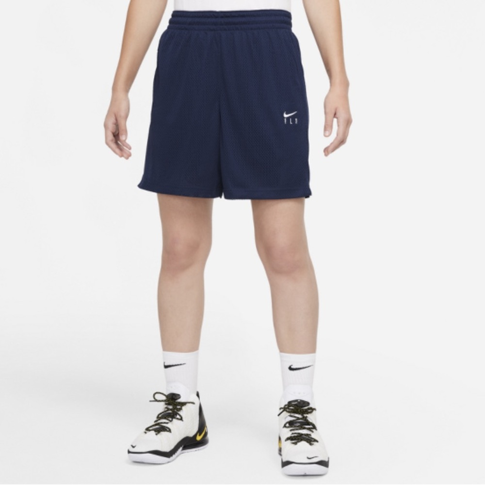 Nike Swoosh Fly Women’s Basketball Shorts